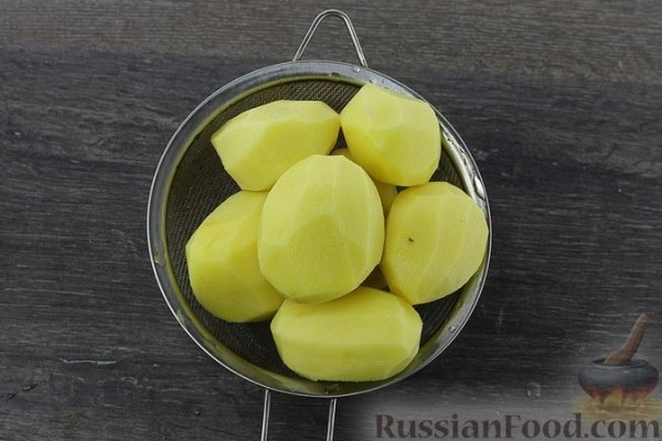 Свиная корейка, запечённая с картофелем