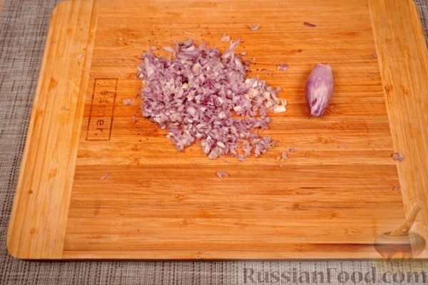 Закуска из творога с паприкой и тмином (кёрёзёт)