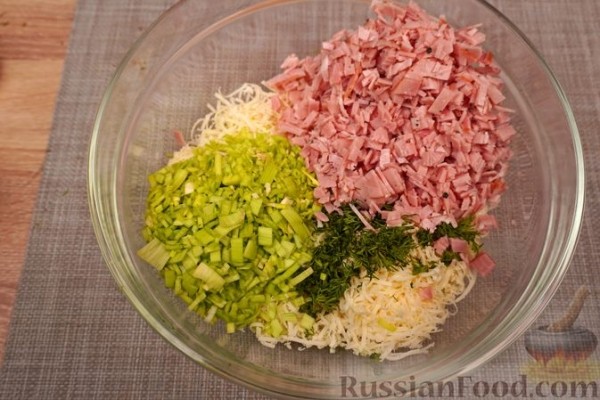 Запечённый картофель, фаршированный ветчиной и сыром