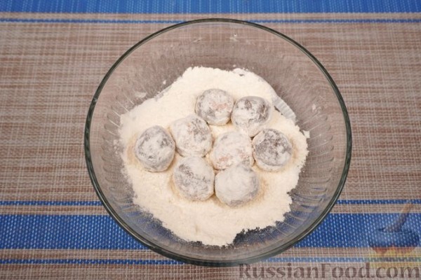 Фаршированные оливки с тунцом, жаренные во фритюре