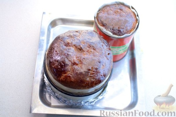 Кружевные куличи на молоке, с изюмом