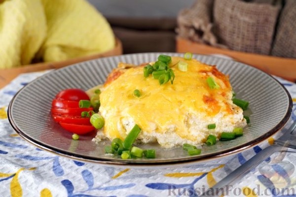 Картофельный гратен с творогом и сыром