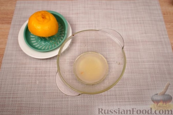 Запечённые баклажаны с помидорами и сыром