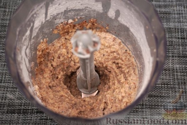 Песочный рулет с ореховой начинкой