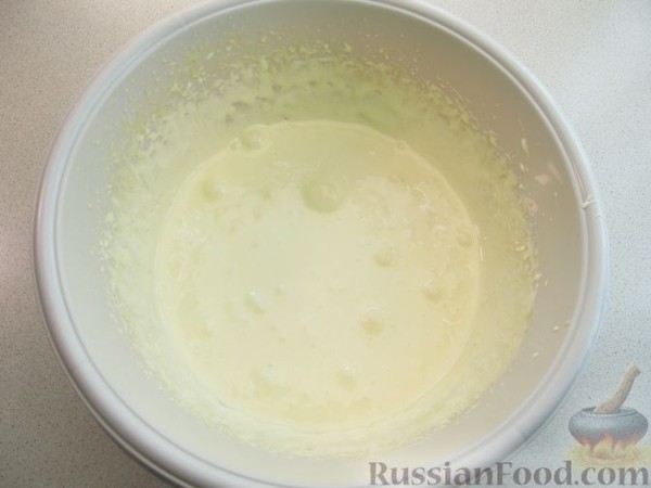 Кружевные куличи на молоке, с изюмом