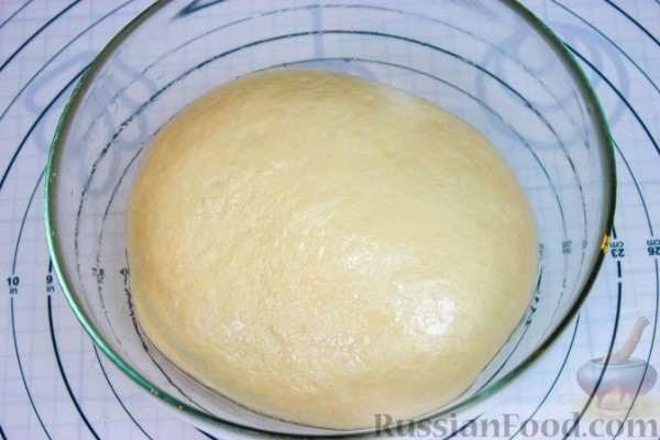 Пирожки с квашеной капустой (в духовке)