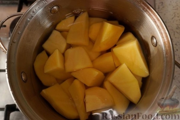 Картофельные котлеты с творогом, сыром и зеленью