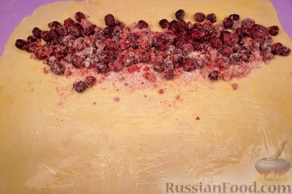 Штрудель с вишней