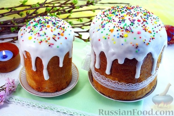 Кружевные куличи на молоке, с изюмом