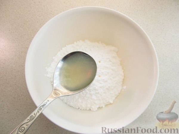 Кружевные куличи на молоке, с изюмом