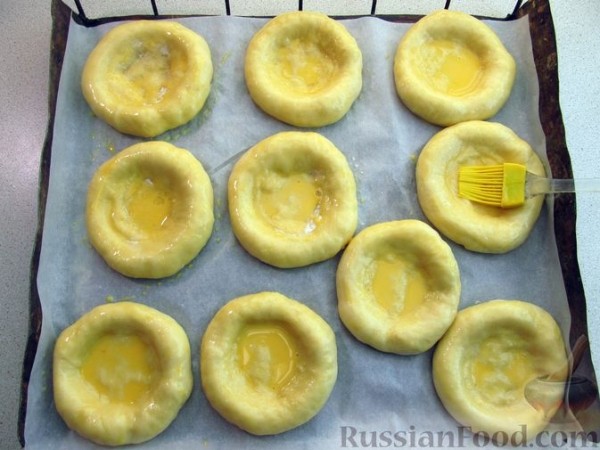 Ватрушки с творогом и штрейзелем