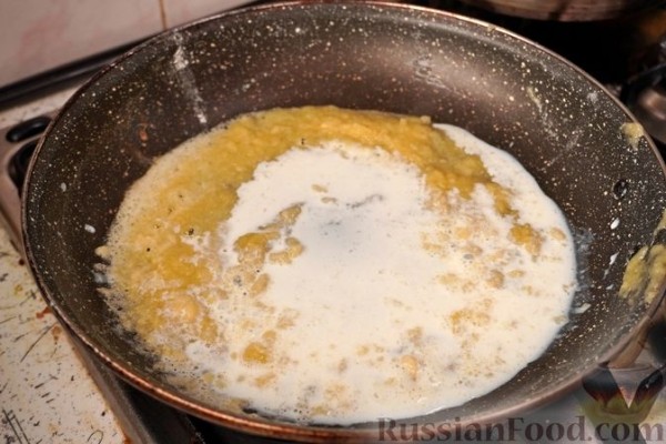 Пастицио (запеканка из макарон с фаршем и сыром, под соусом бешамель)