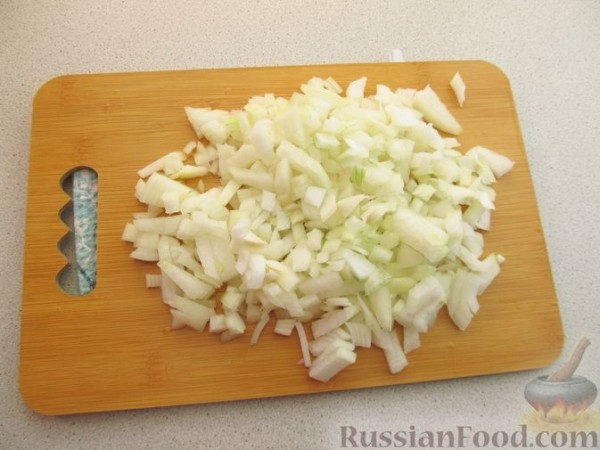 Закусочный торт "Наполеон" со сливочным сыром и грибами