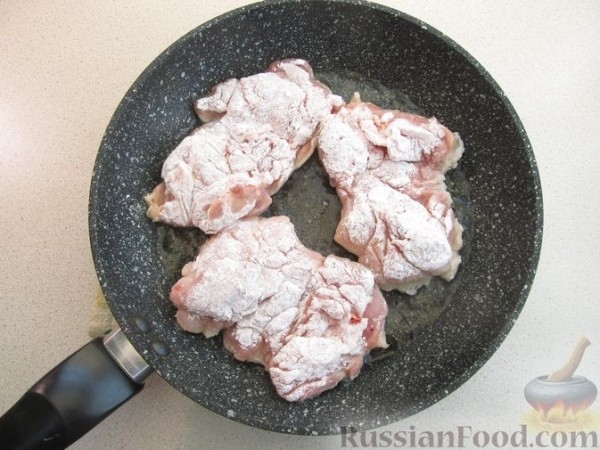 Курица с грибами в сливочном соусе