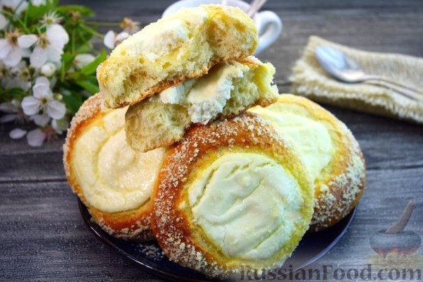 Ватрушки с творогом и штрейзелем