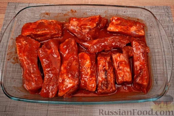 Свиные ребра, запечённые в пиве