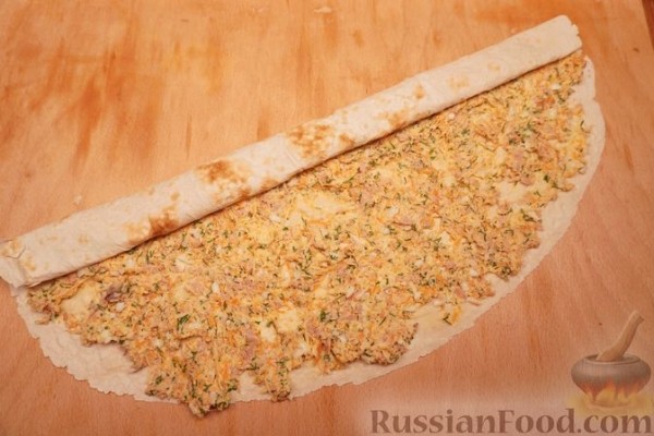 Закусочный рулет из лаваша "Мимоза"