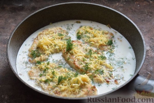 Куриные отбивные в сливочно-сырном соусе