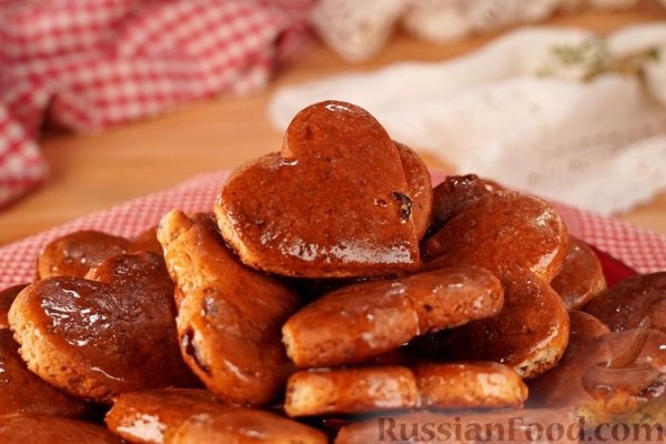 Пряники на повидле, с сахарной глазурью