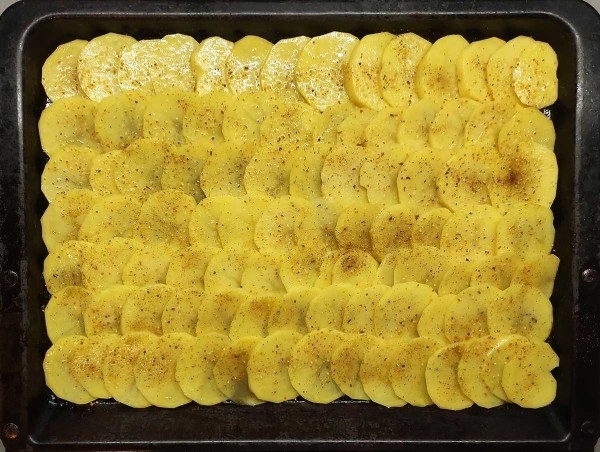 Картошка с сыром в духовке