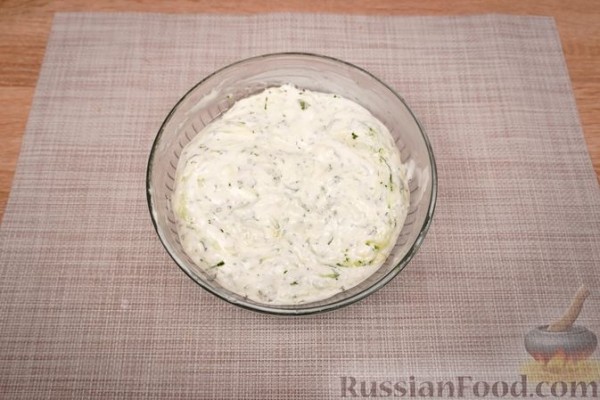 Запечённые баклажаны с помидорами и сыром
