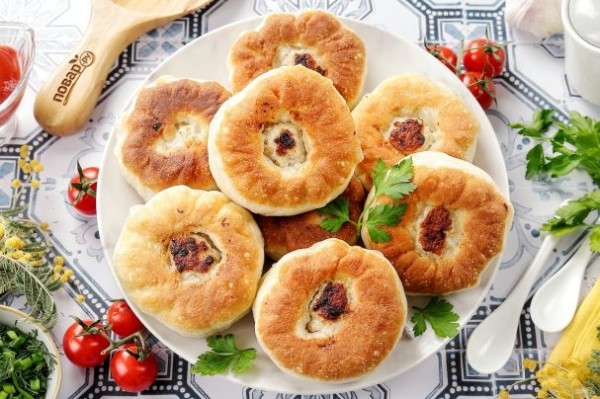 Беляши из куриного фарша