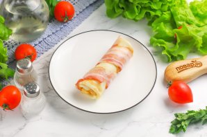 Блинчики с сыром и беконом