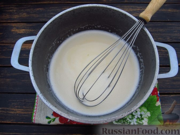 Сдобные дрожжевые сочники с масляно-заварным кремом
