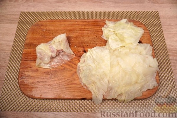 Голубцы с томатно-сметанным соусом