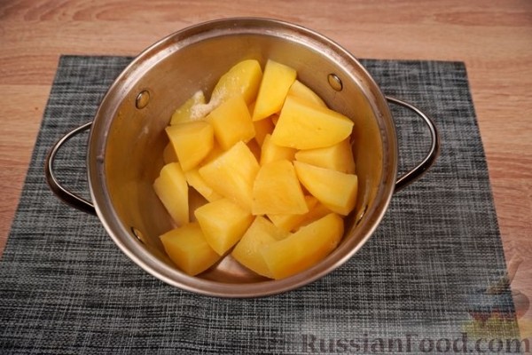 Картофельные котлеты с творогом, сыром и зеленью