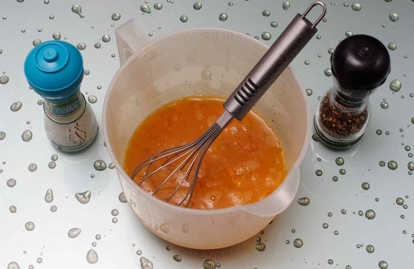 Цветная капуста с яйцом и сыром в духовке