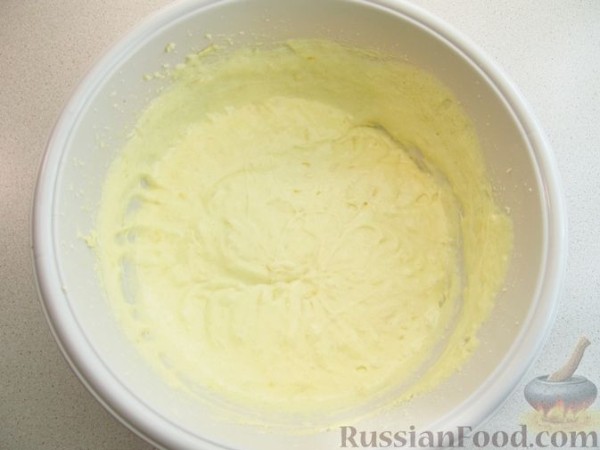 Творожные куличи с изюмом и цукатами