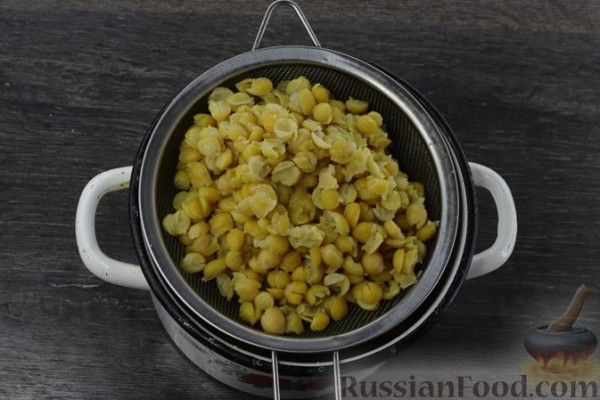 Постные пирожки с нутом