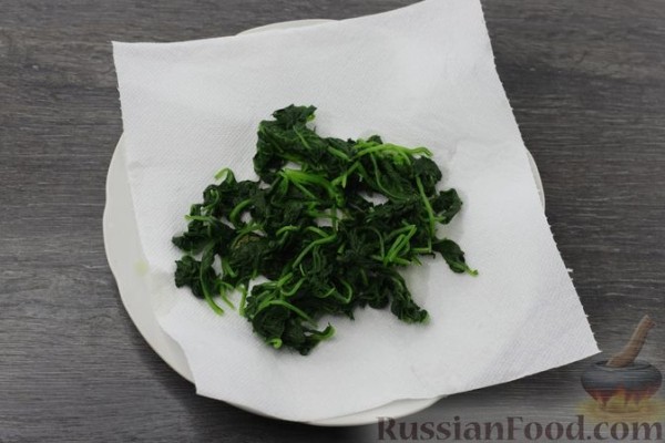 Творожные ньокки со шпинатом и сыром