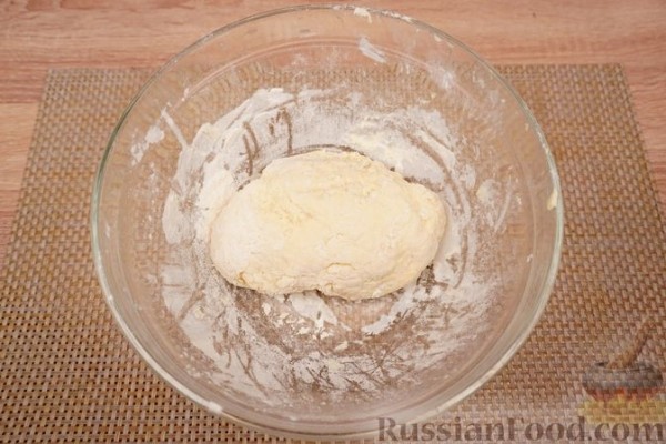 Жареный картофель с луком и нудлями