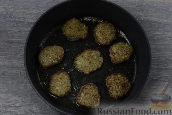 Печёночные оладьи с яблоками (без муки)