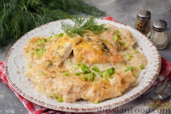 Куриные отбивные в сливочно-сырном соусе