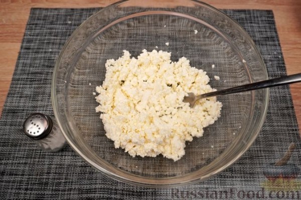 Картофельные котлеты с творогом, сыром и зеленью