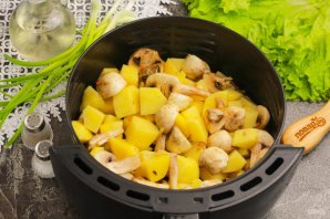Картошка с грибами в аэрогриле