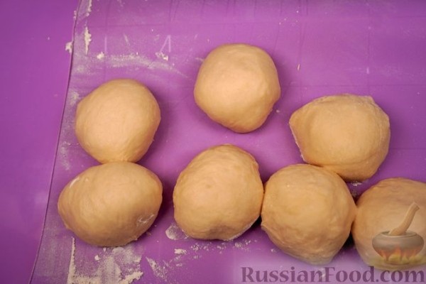 Плацинды с творогом и зеленью