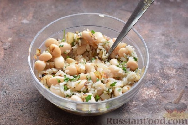 Голубцы с рисом и фасолью