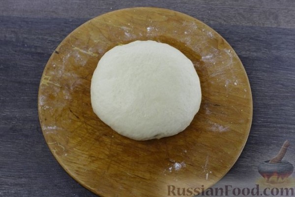Пасхальный кулич "Кролик" с миндалём и цукатами
