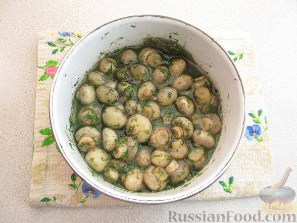Маринованные шампиньоны