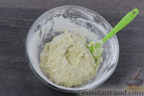 Пасхальный кулич "Кролик" с миндалём и цукатами