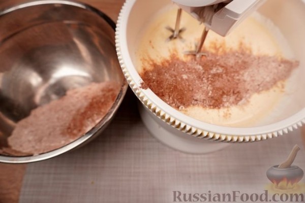 Риго Янчи (шоколадные пирожные со сливочным кремом и джемом)
