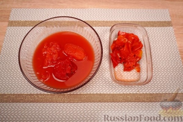 Пастицио (запеканка из макарон с фаршем и сыром, под соусом бешамель)
