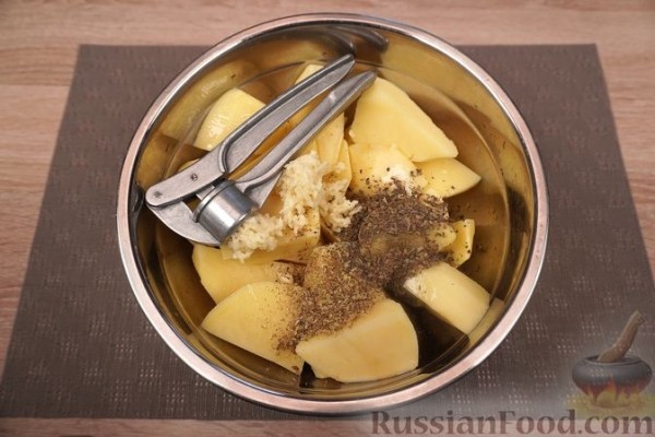 Пататес лимонатес, или Запечённый картофель по-гречески