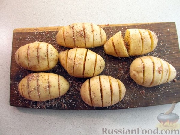 Картофель, запечённый с салом