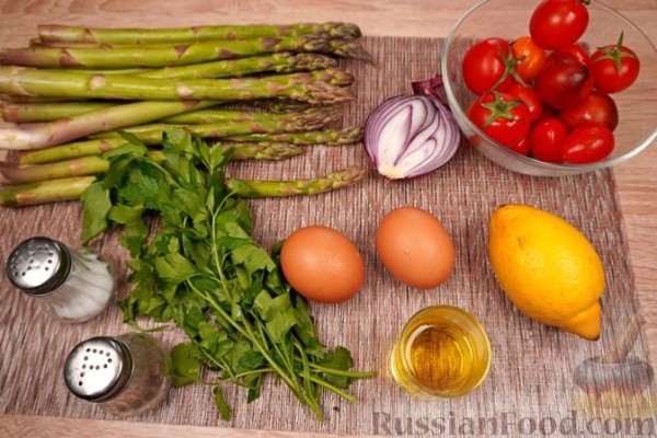 Салат со спаржей по-турецки (Kuşkonmaz Salatası)