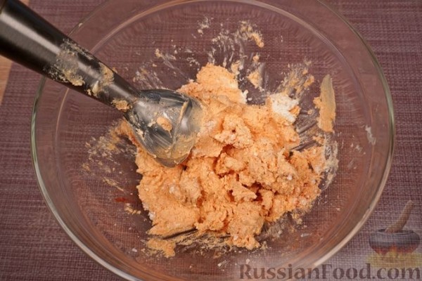 Хлебички (бутерброды с творожной намазкой, ветчиной и сыром)